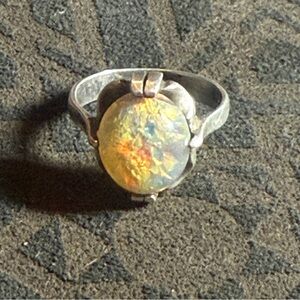 VINTAGE STERLING SILVER OPAL RING 6.5
